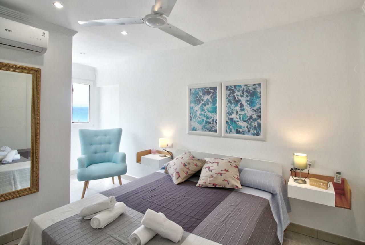 Apartamentos Oliver Playa Дения Екстериор снимка